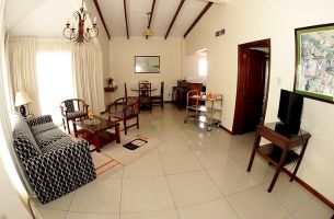 aticos duplex santa cruz House Inn Apart Hotel